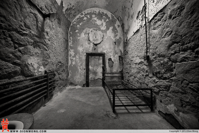 Eastern_State_Penitentiary-Indoors_-02