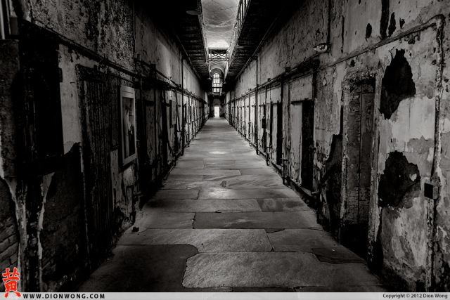 Eastern_State_Penitentiary-Indoors_-07