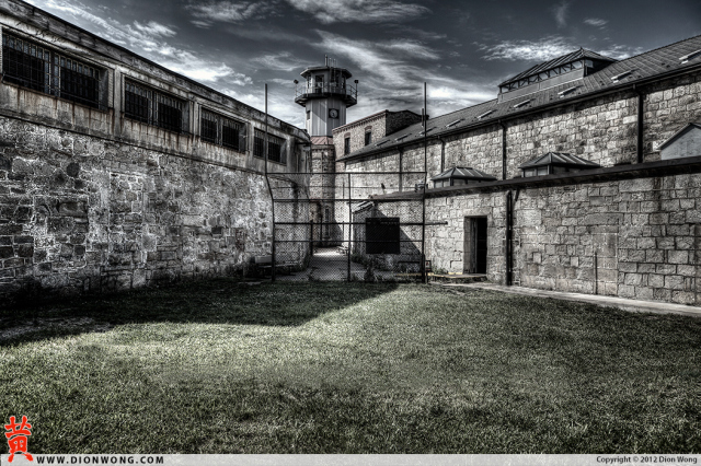 Eastern_State_Penitentiary-Outdoors_-01