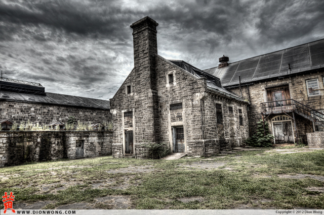 Eastern_State_Penitentiary-Outdoors_-07